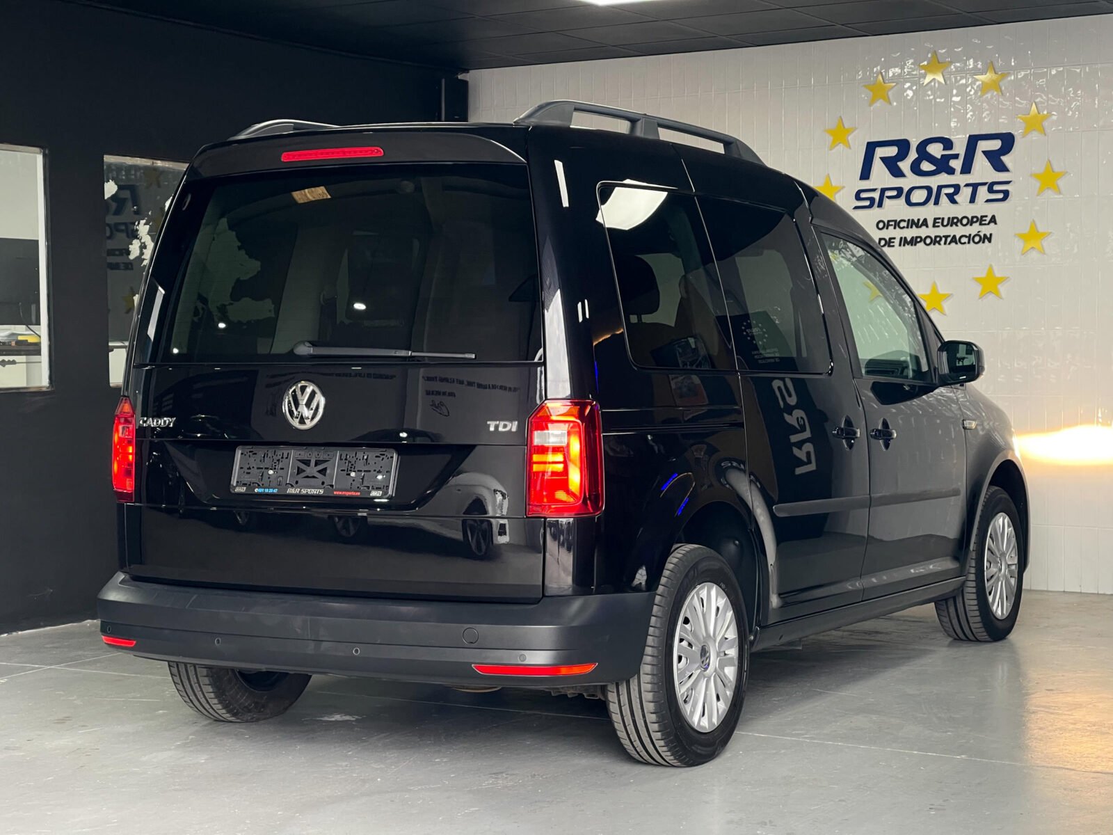 VOLKSWAGEN Caddy 2.0 TDI Trendline 