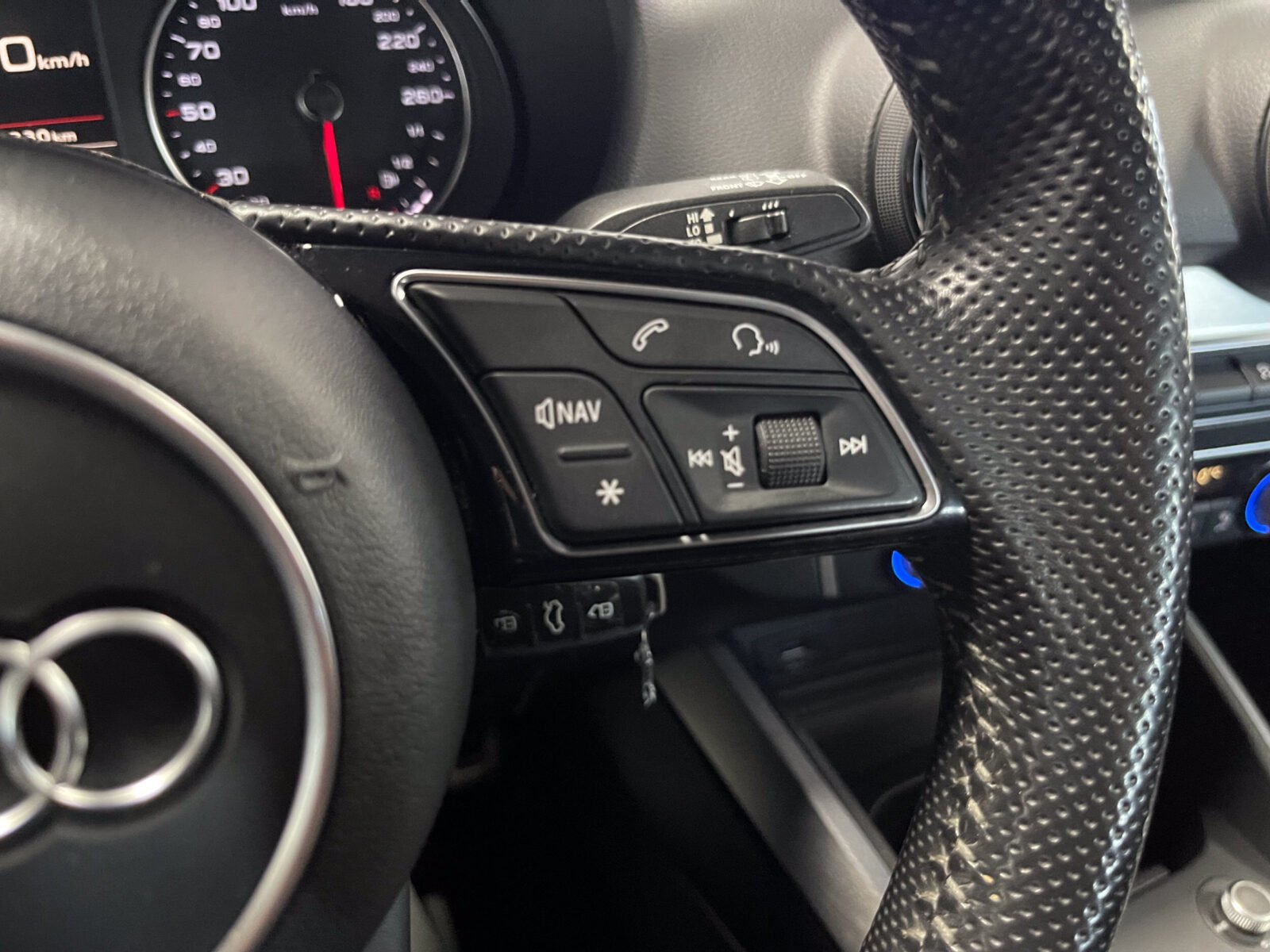 AUDI Q2 1.6 TDI Sline