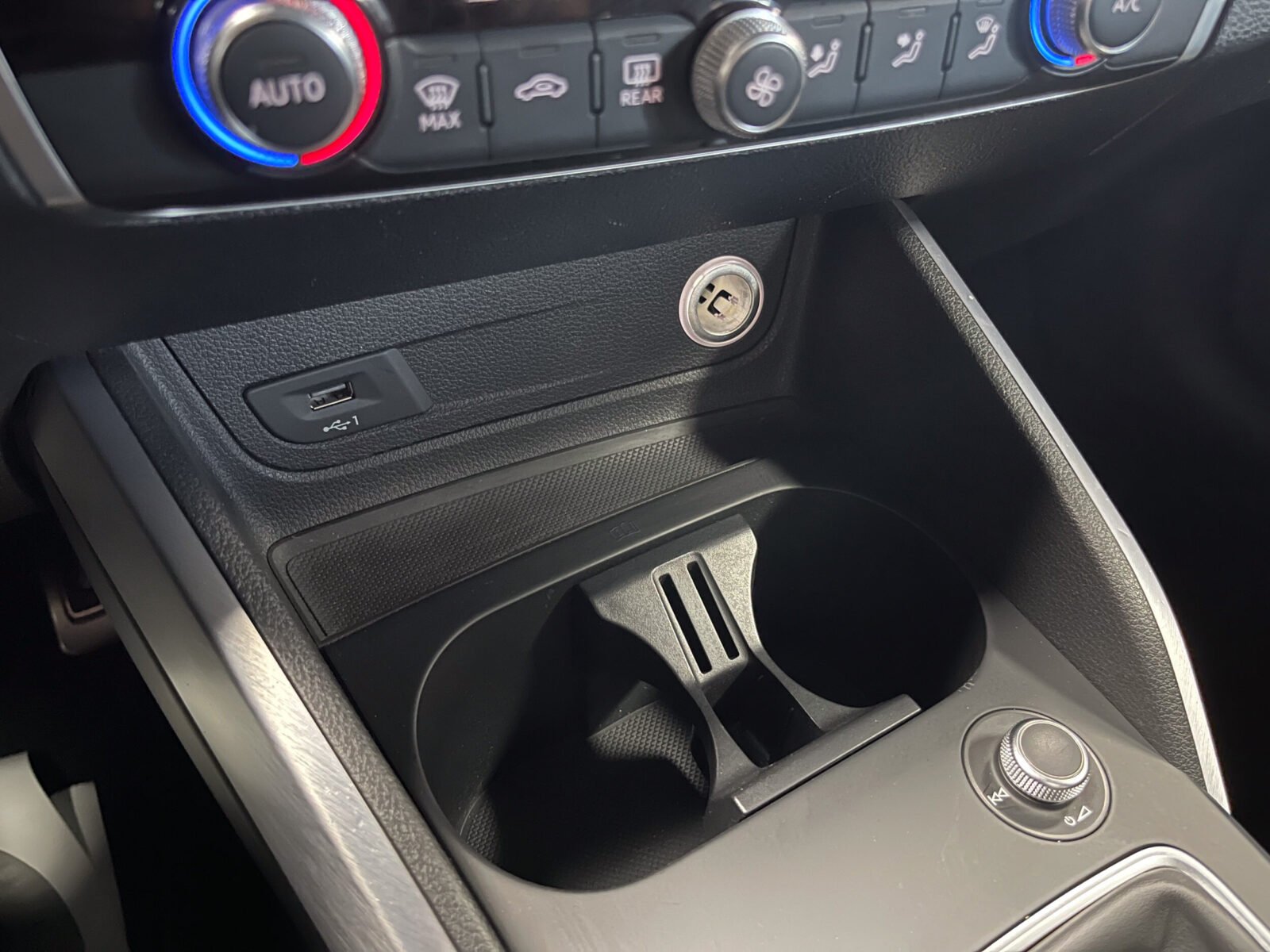 AUDI Q2 1.6 TDI Sline