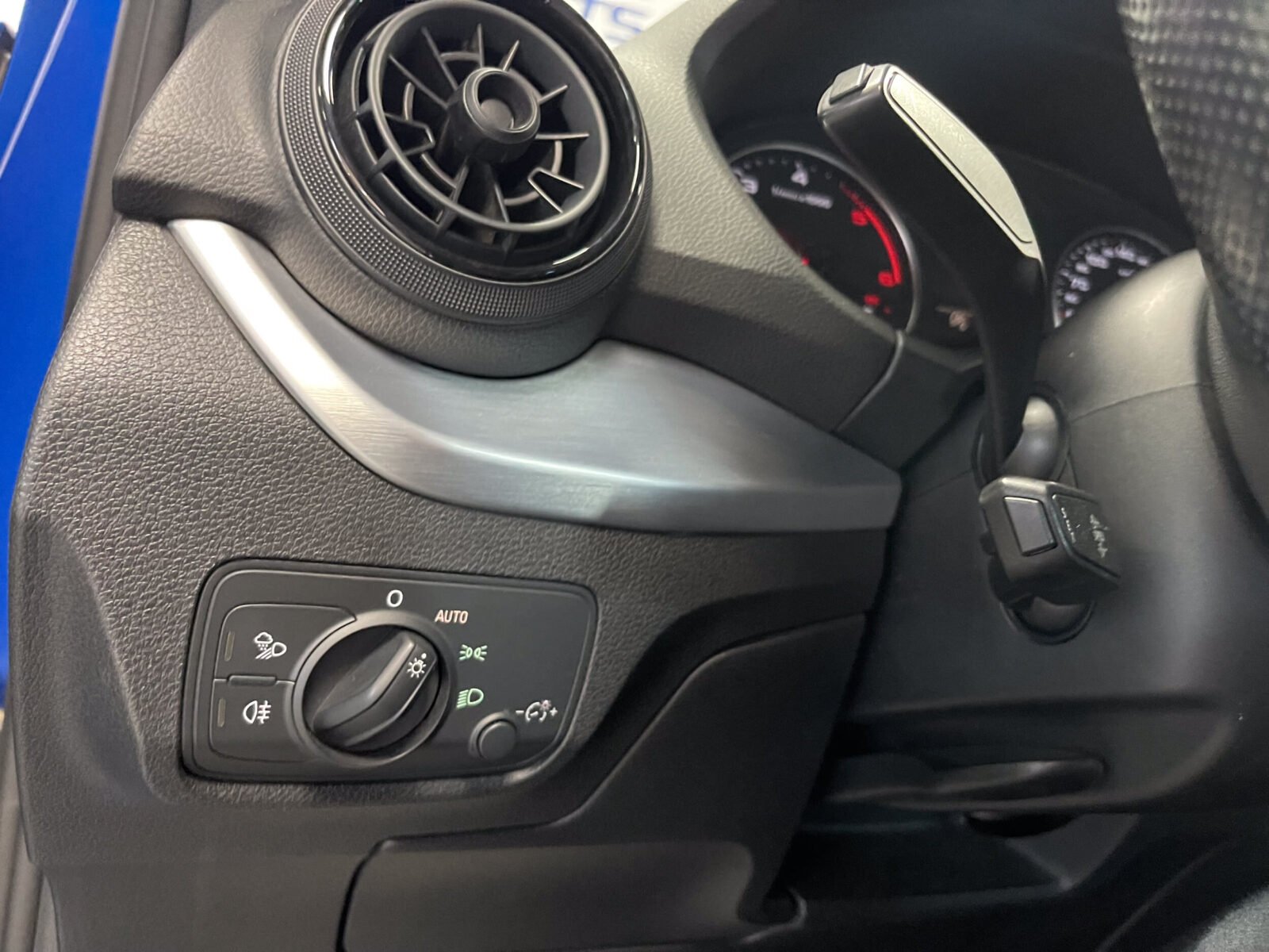 AUDI Q2 1.6 TDI Sline