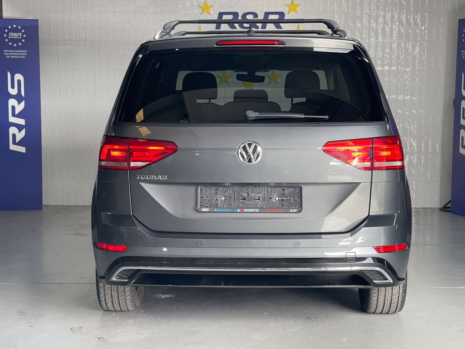 VOLKSWAGEN Touran 1.5 TSI DSG Sport
