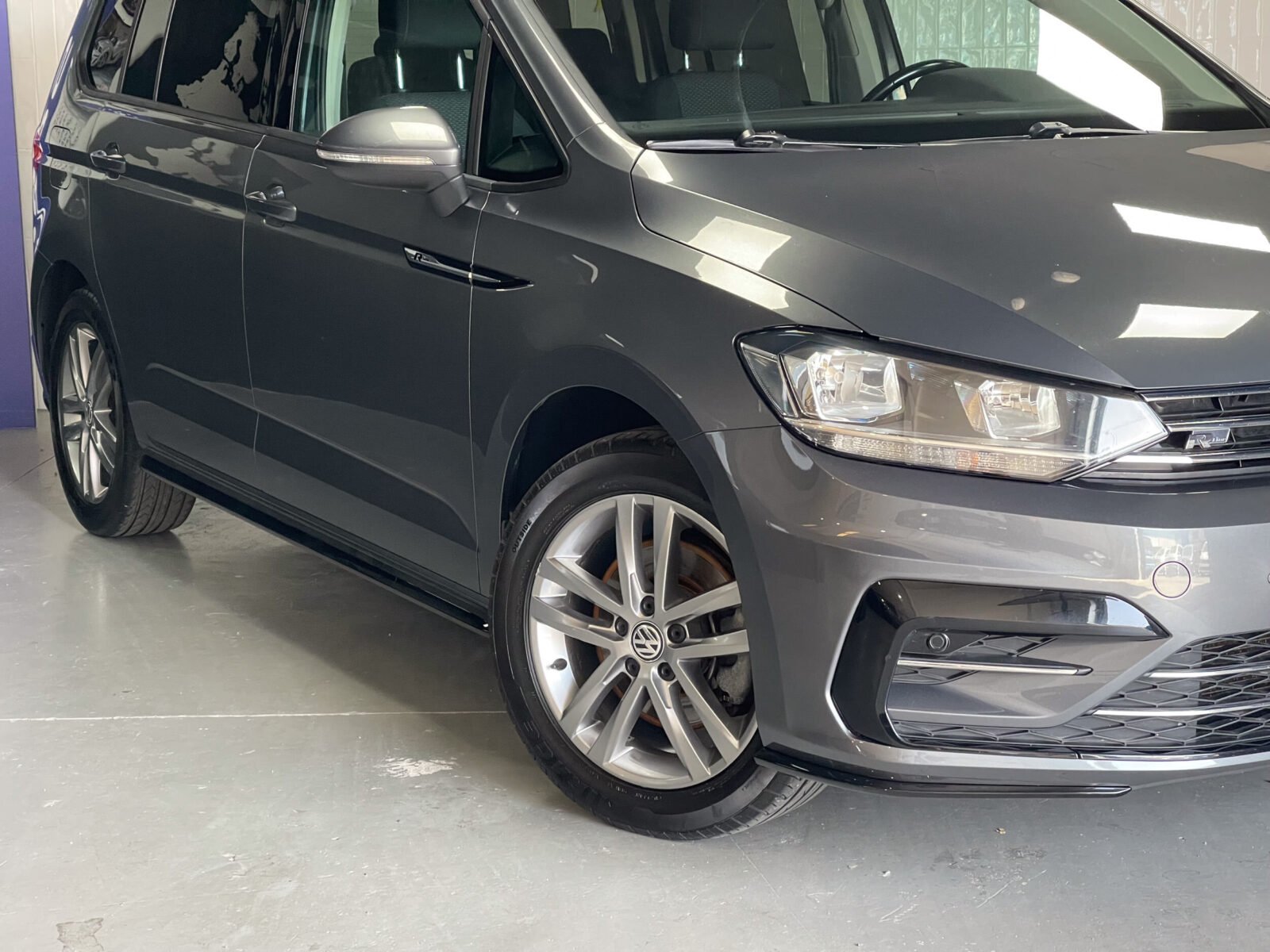 VOLKSWAGEN Touran 1.5 TSI DSG Sport