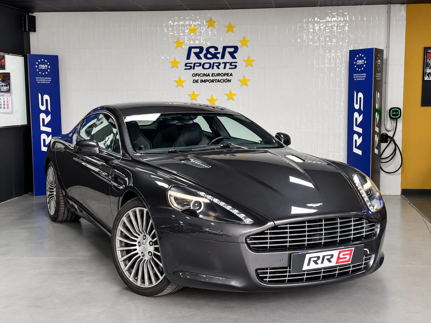 ASTON MARTIN Rapide V12 