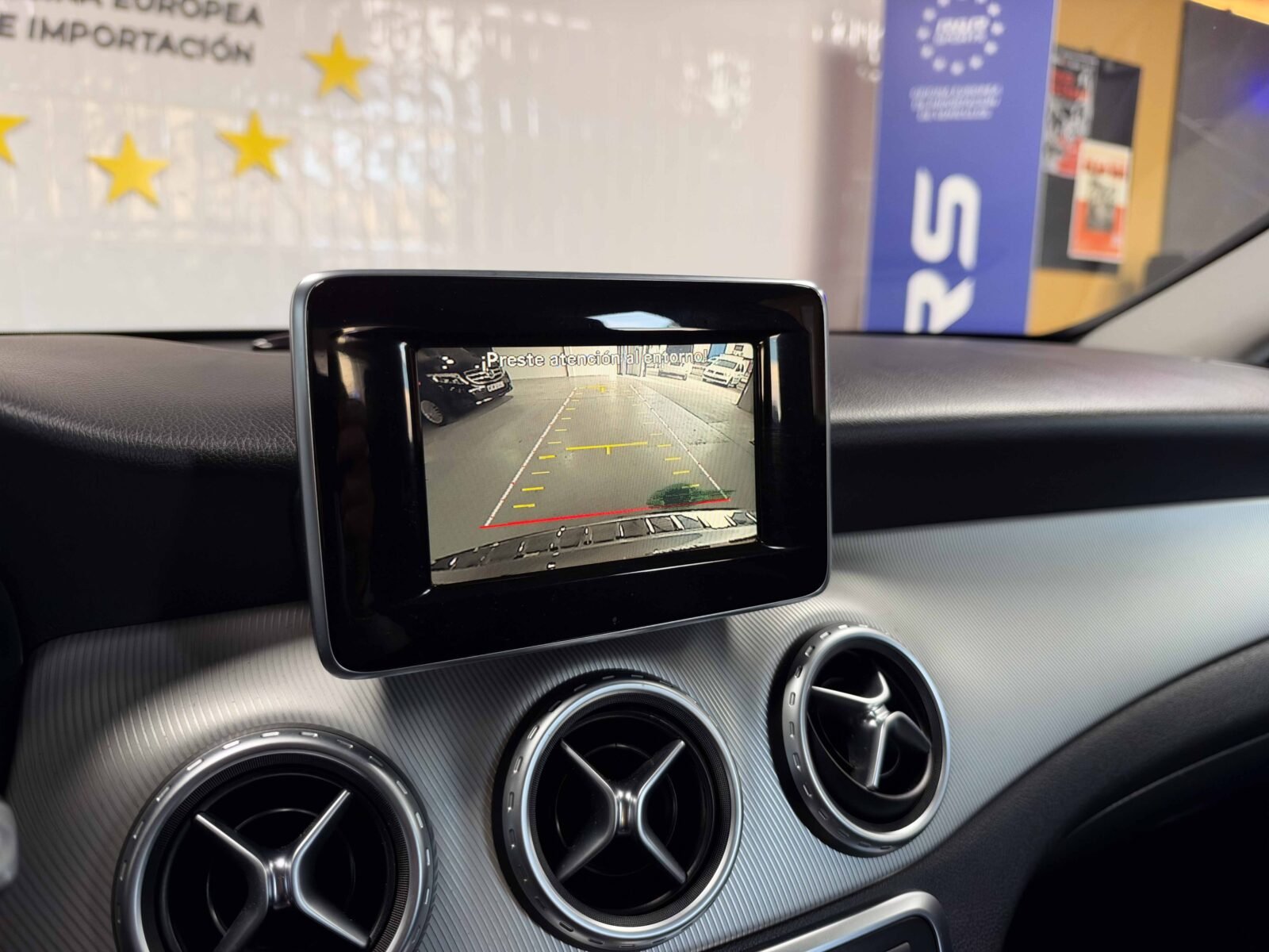 MERCEDES-BENZ GLA 220 CDI 4MATIC