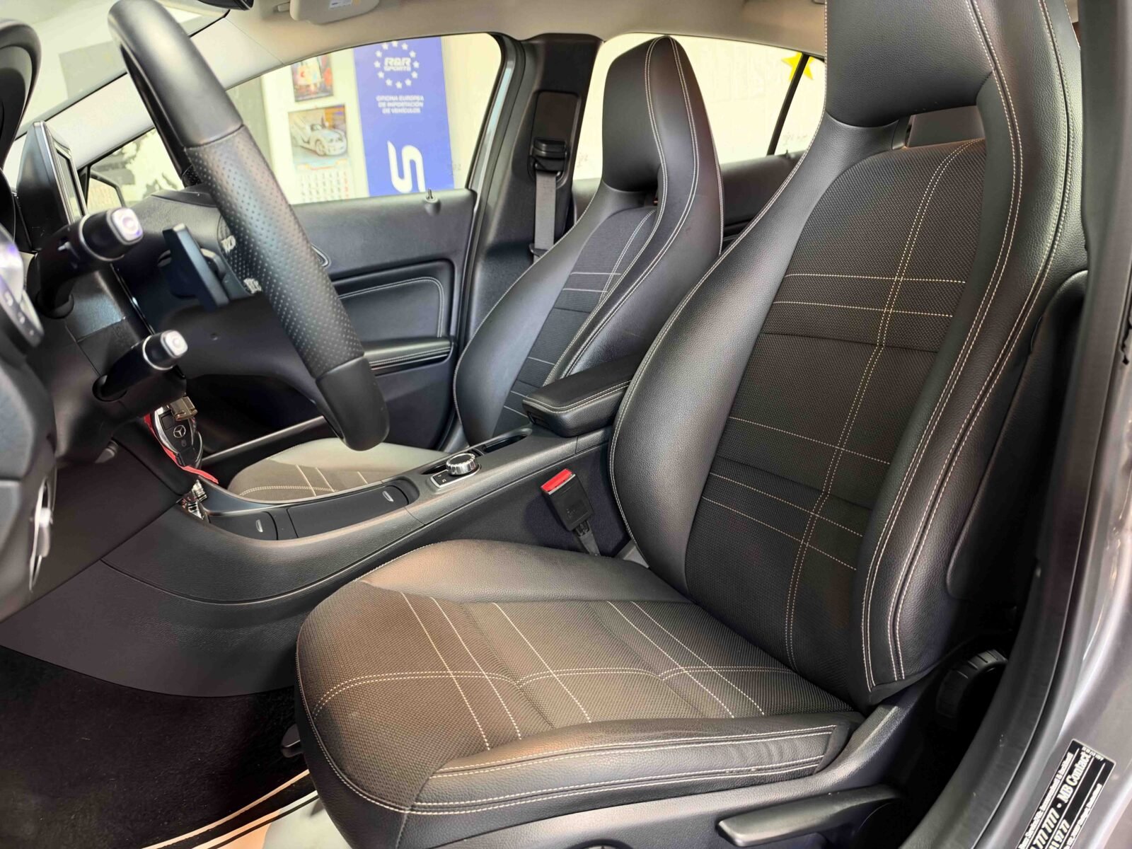 MERCEDES-BENZ GLA 220 CDI 4MATIC