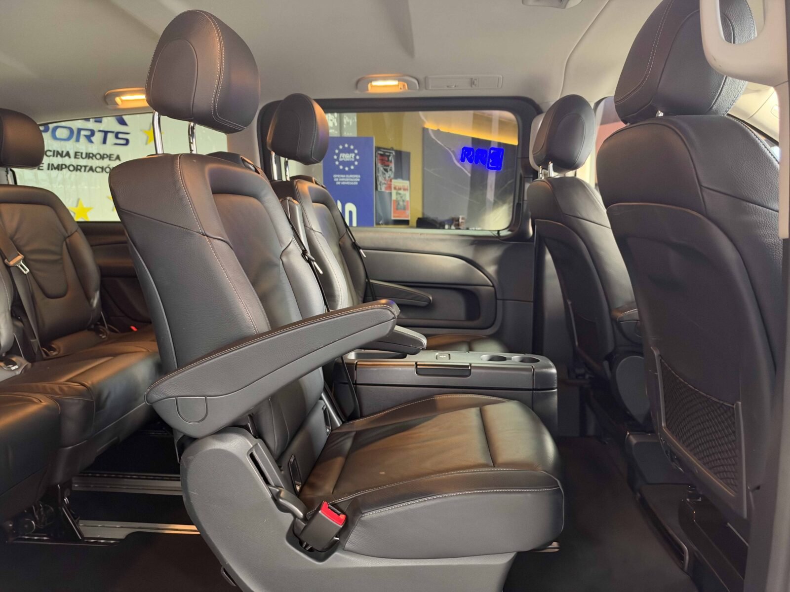 MERCEDES-BENZ Clase V 220 CDI Larga