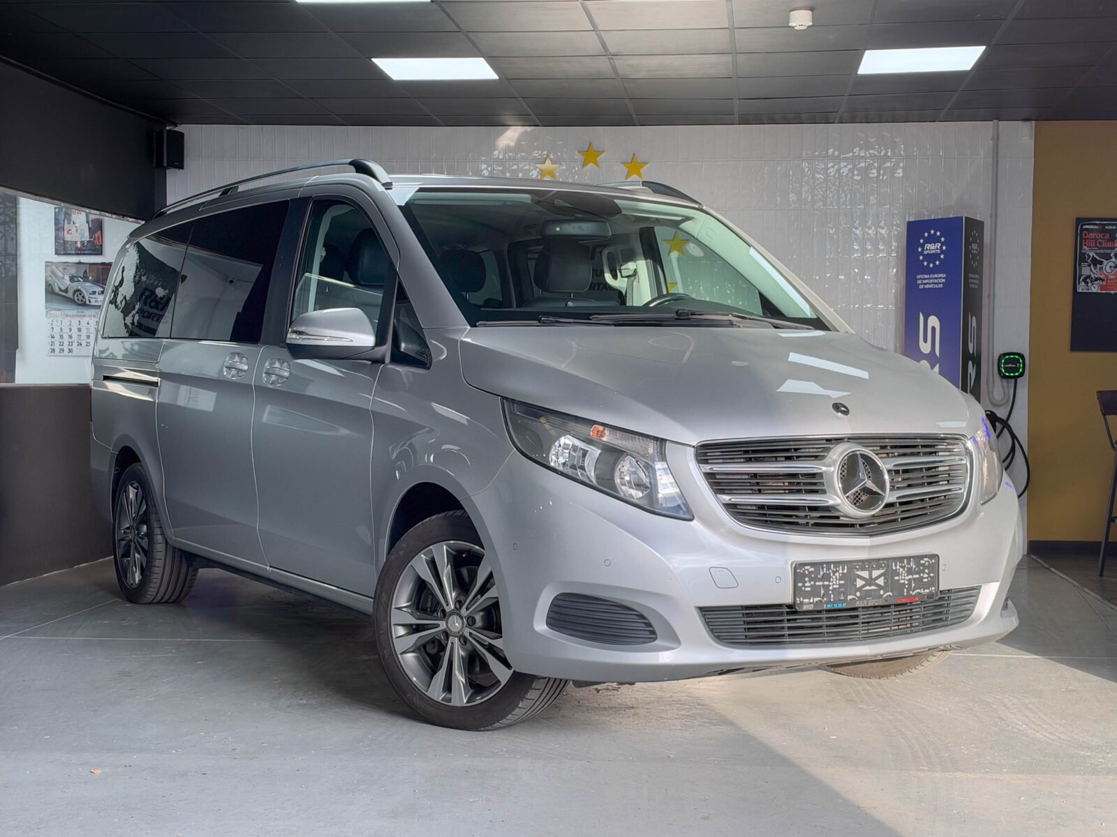 MERCEDES-BENZ Clase V 220 CDI Larga