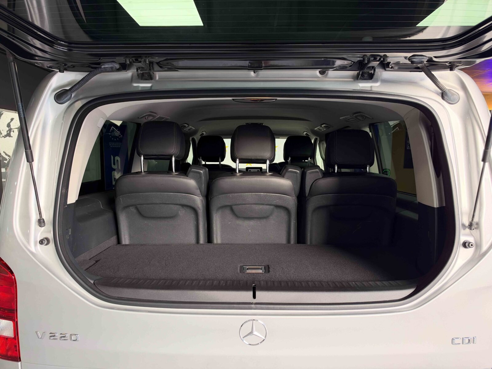 MERCEDES-BENZ Clase V 220 CDI Larga