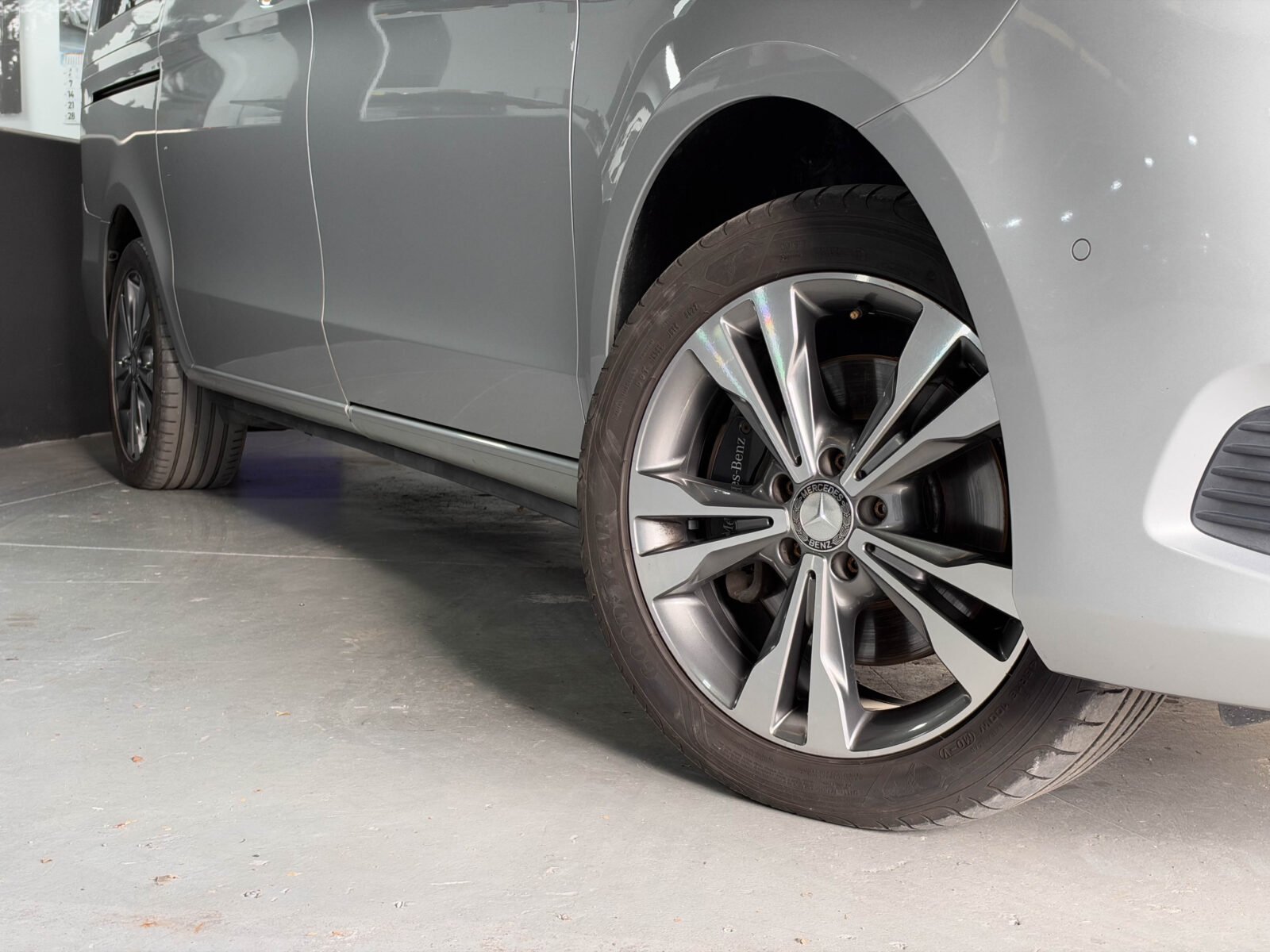 MERCEDES-BENZ Clase V 220 CDI Larga