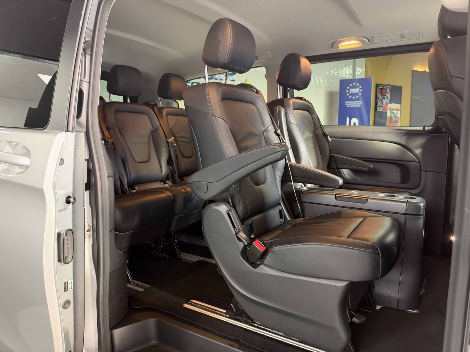 MERCEDES-BENZ Clase V 220 CDI Larga