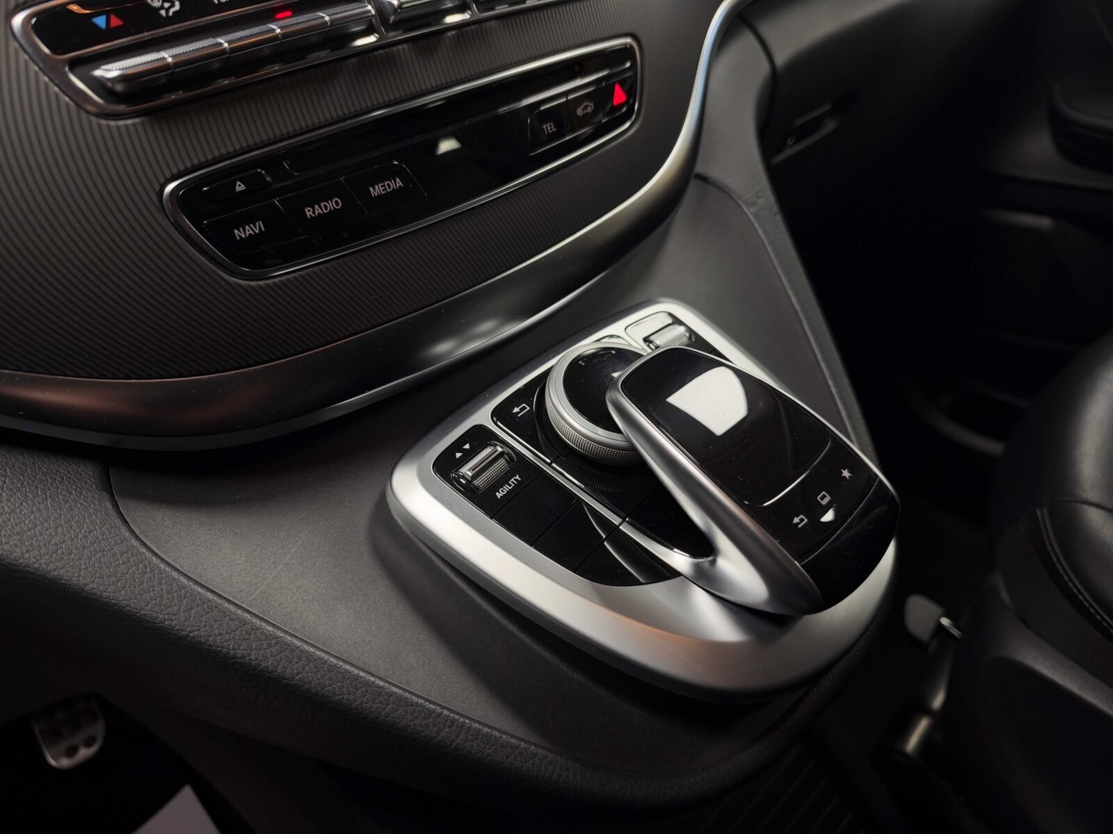 MERCEDES-BENZ Clase V 220 CDI Larga