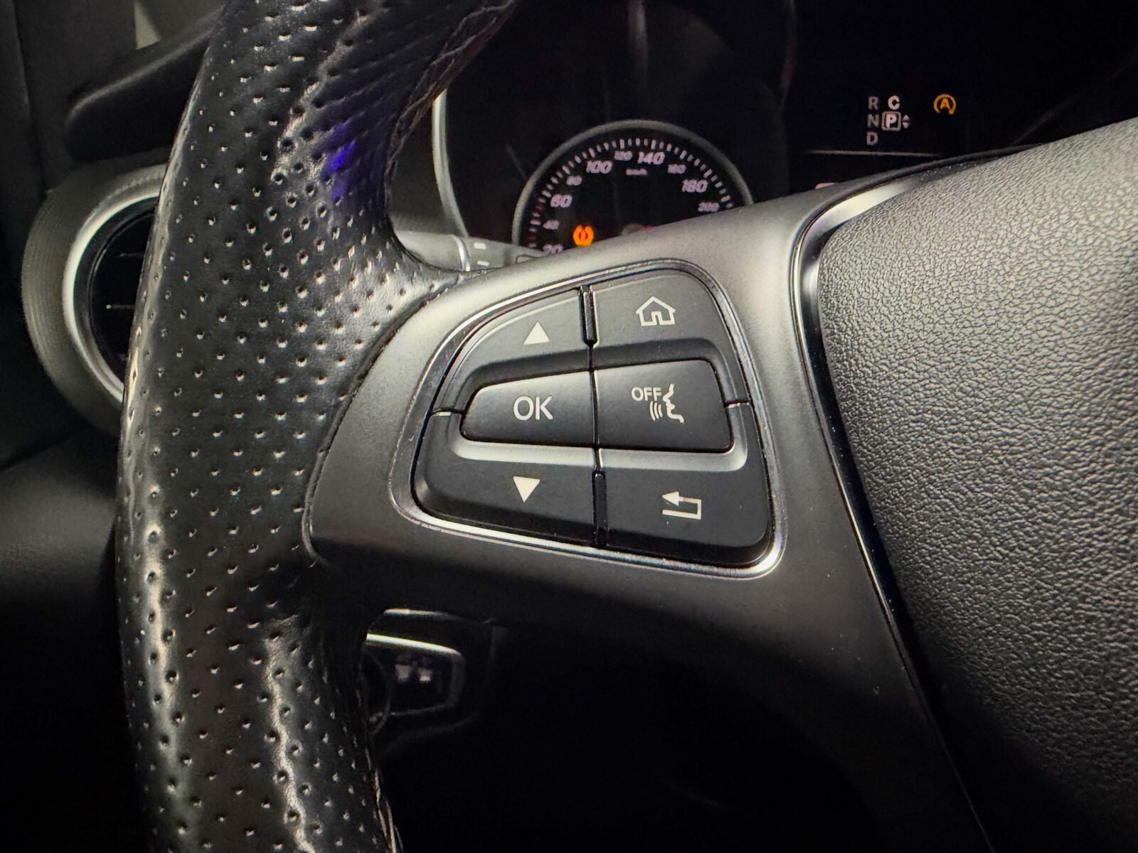 MERCEDES-BENZ Clase V 220 CDI Larga