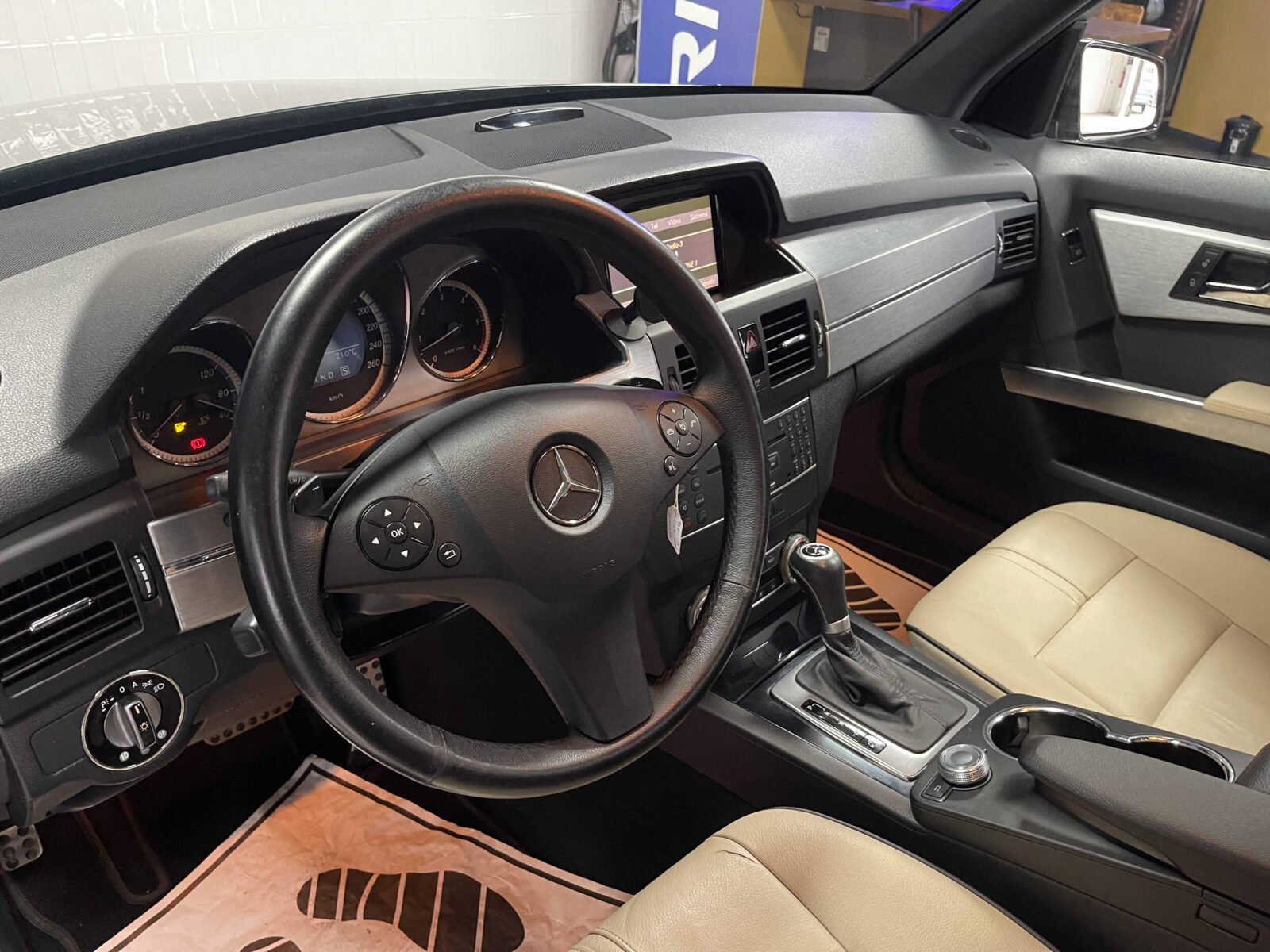 MERCEDES-BENZ GLK 320 CDI 4Matic