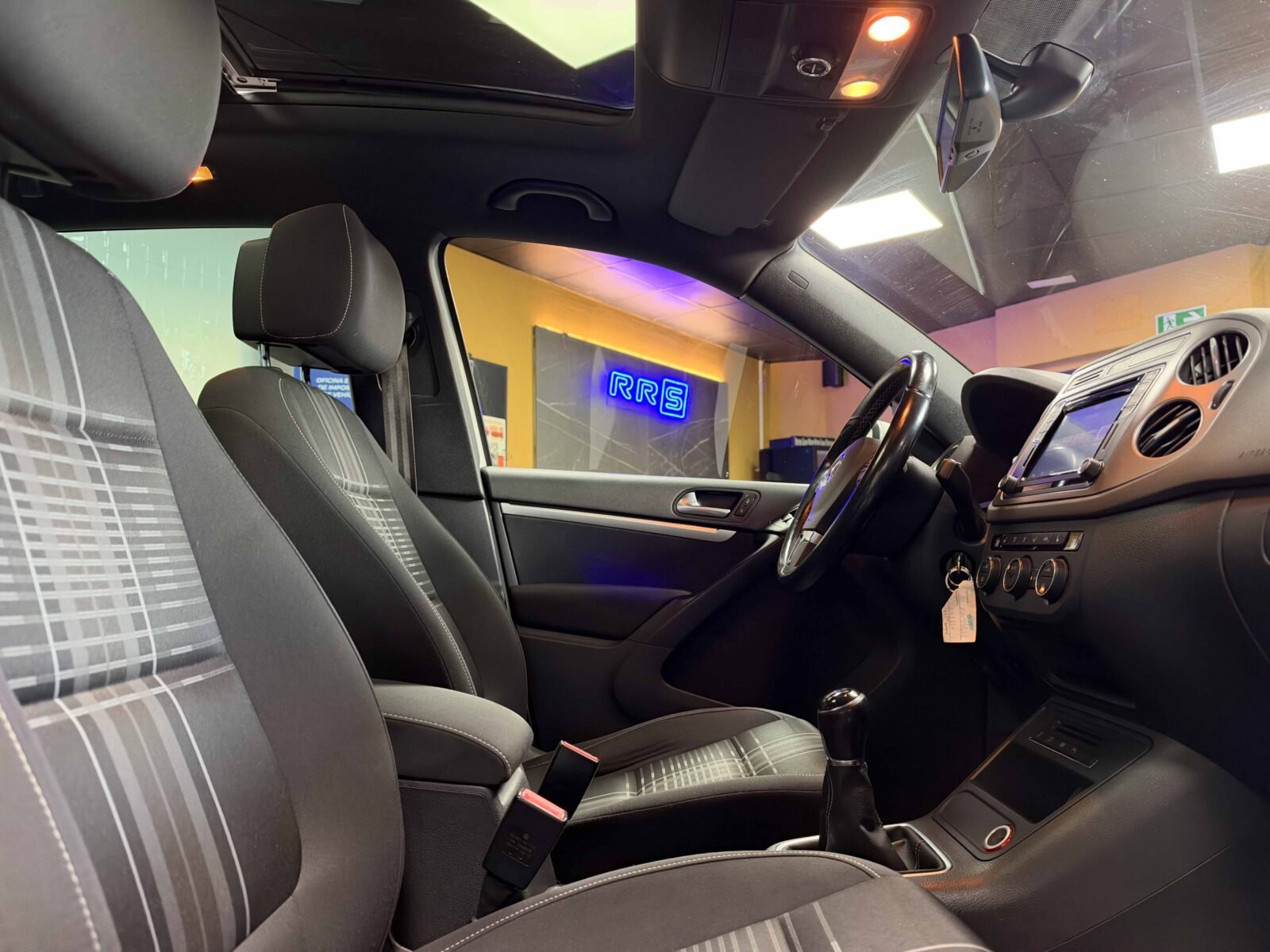 VOLKSWAGEN Tiguan 2.0 TDI Sport Loungue