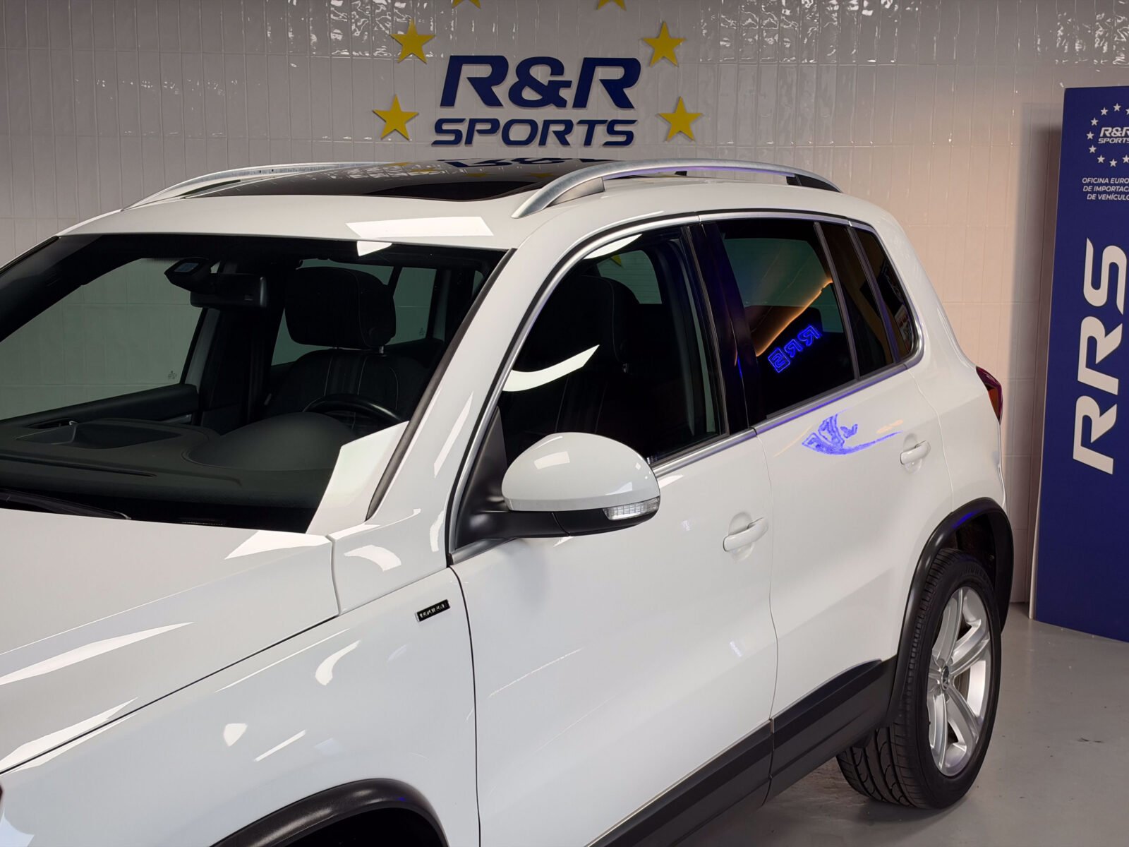VOLKSWAGEN Tiguan 2.0 TDI Sport Loungue
