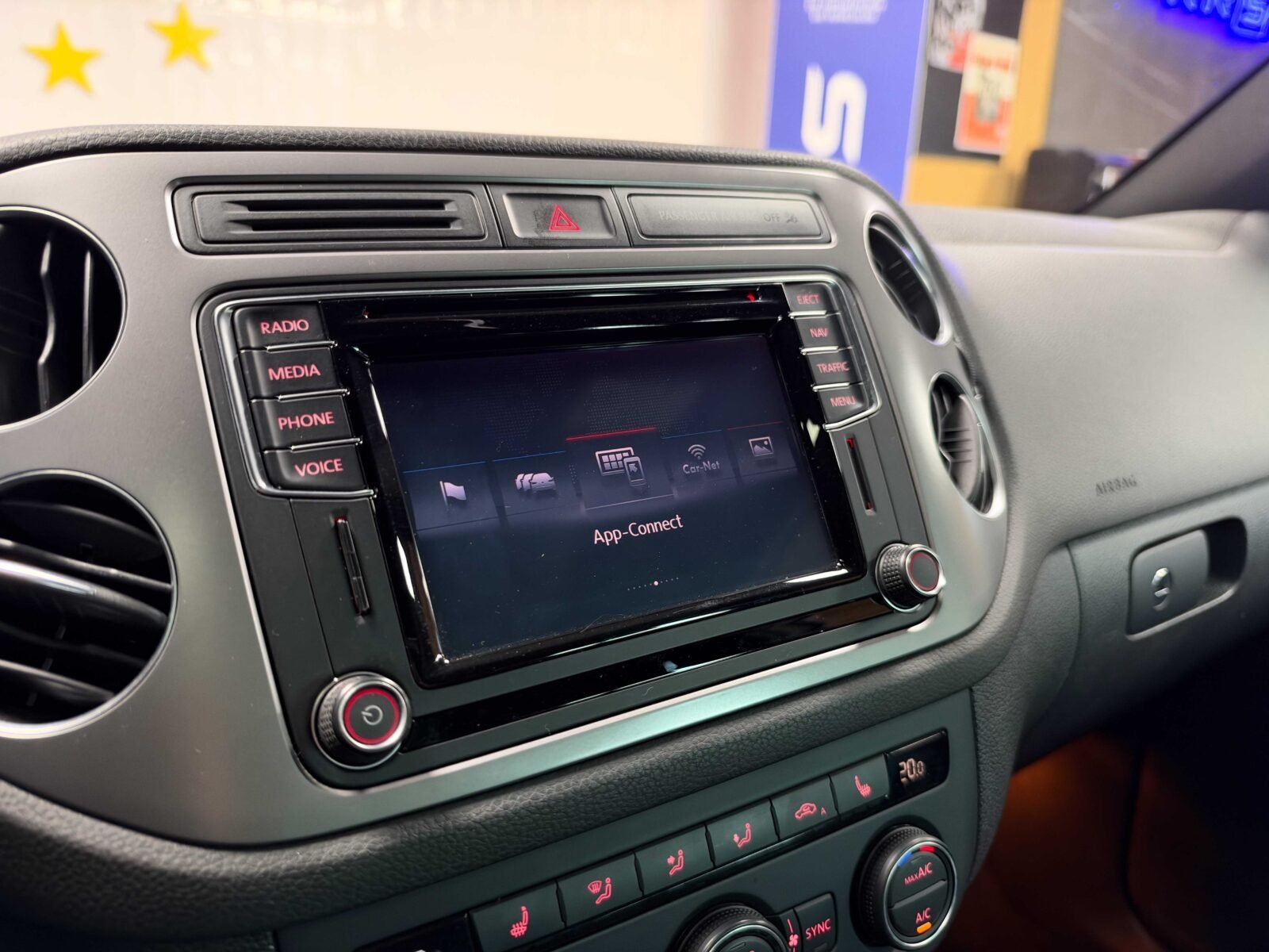 VOLKSWAGEN Tiguan 2.0 TDI Sport Loungue