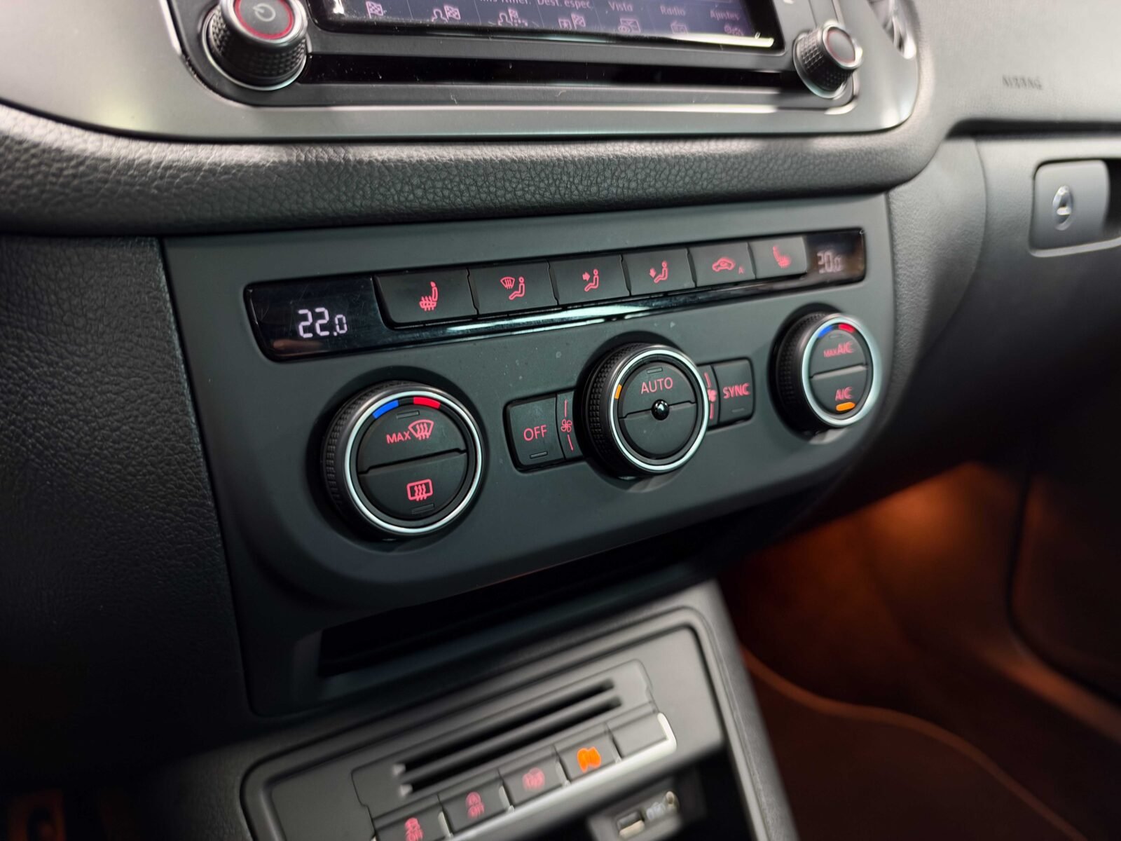 VOLKSWAGEN Tiguan 2.0 TDI Sport Loungue