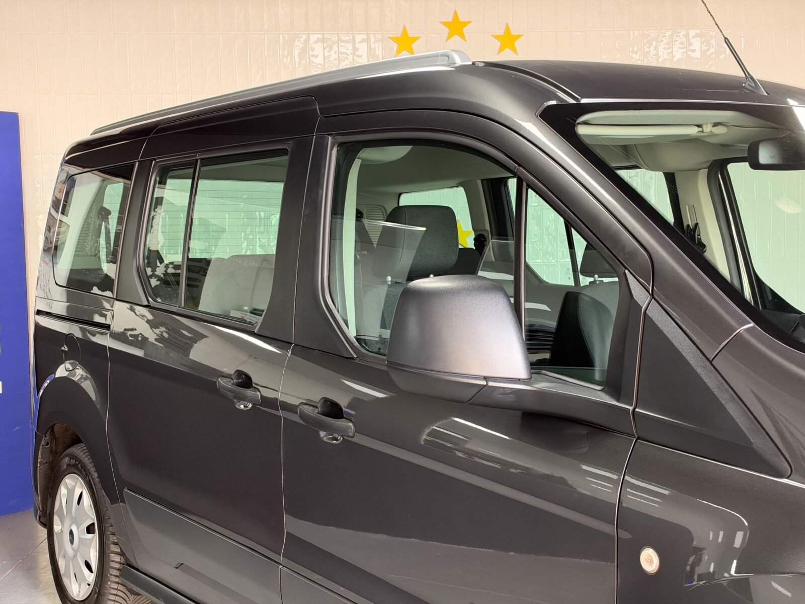 FORD Grand Tourneo 1.5 TDCi