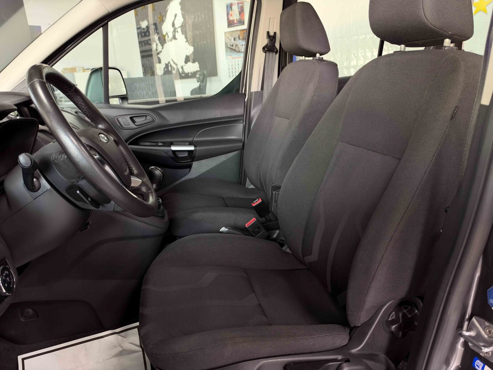 FORD Grand Tourneo 1.5 TDCi