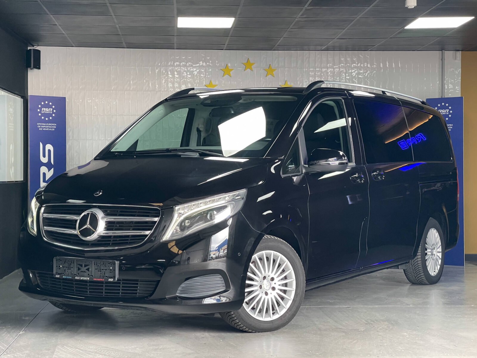 MERCEDES-BENZ Clase V 220 CDI Larga