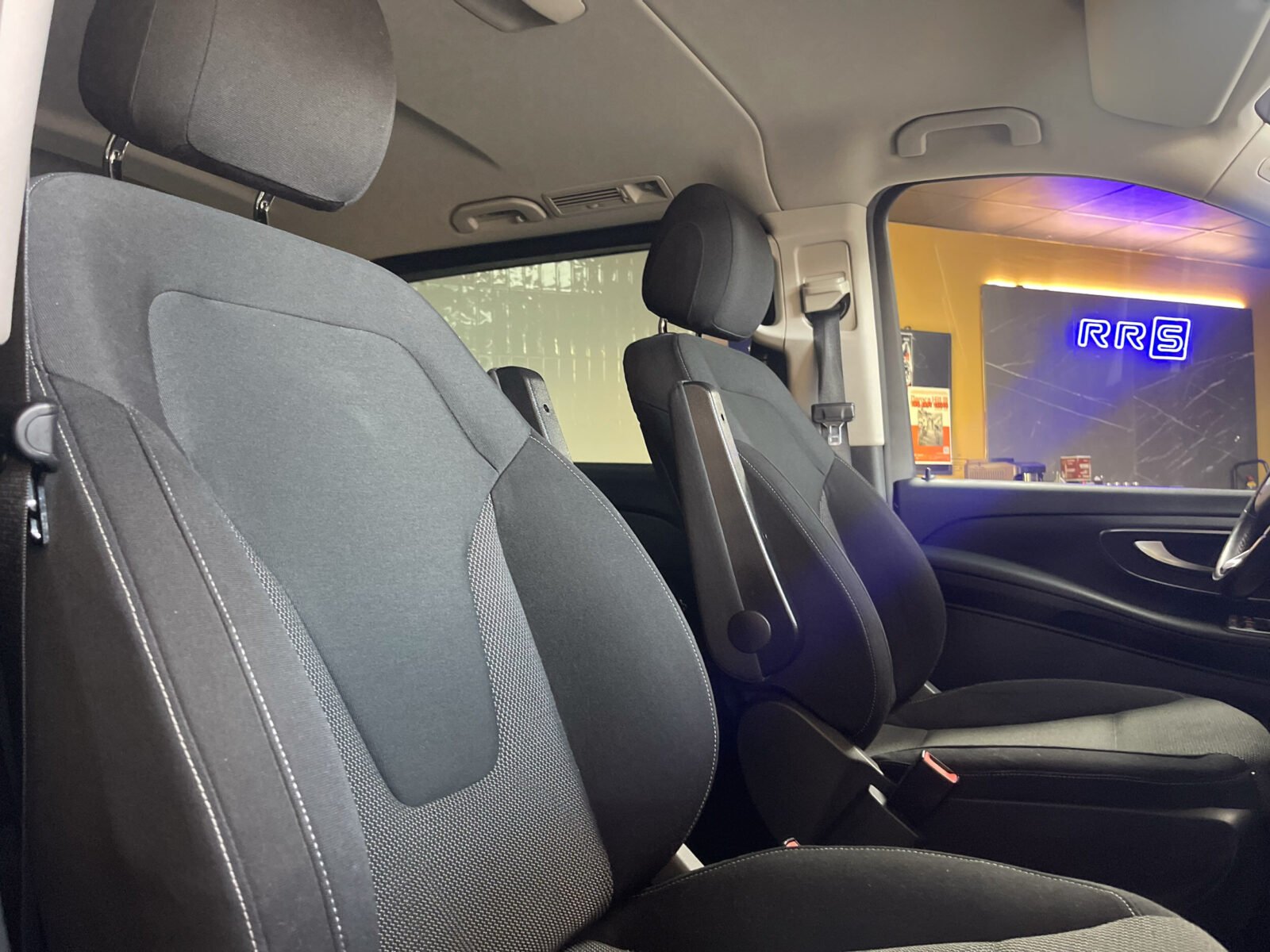 MERCEDES-BENZ Clase V 220 D Larga