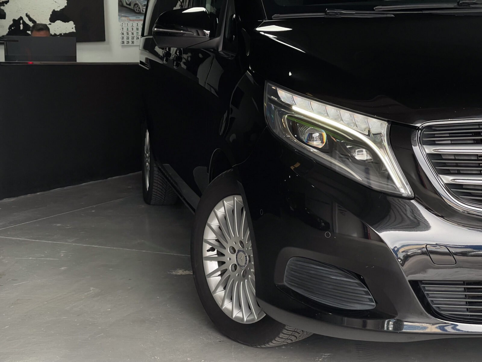 MERCEDES-BENZ Clase V 220 CDI Larga