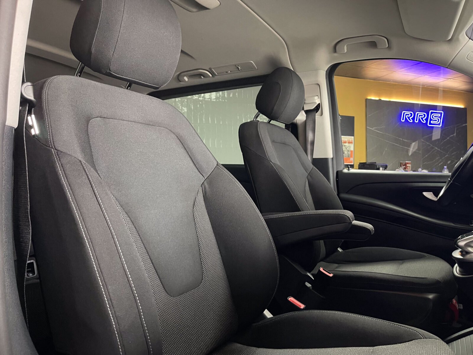 MERCEDES-BENZ Clase V 220 CDI Larga