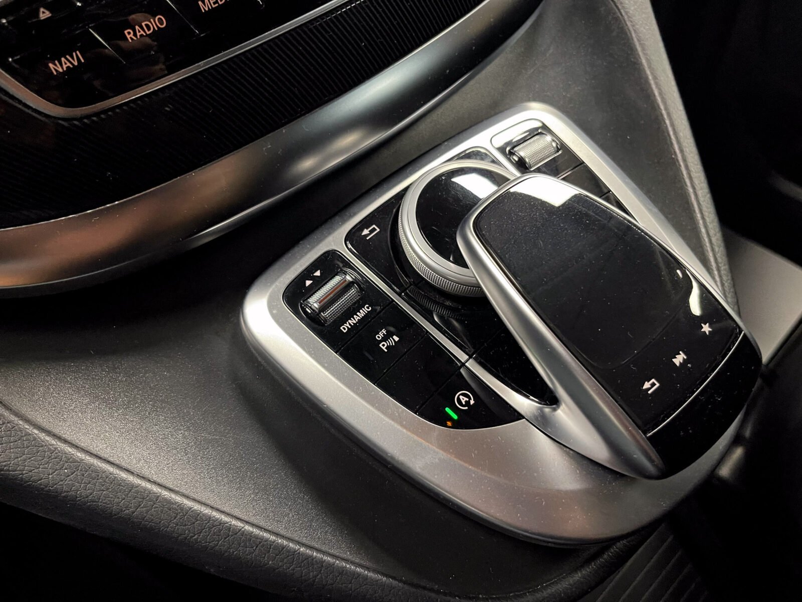MERCEDES-BENZ Clase V 220 CDI Larga
