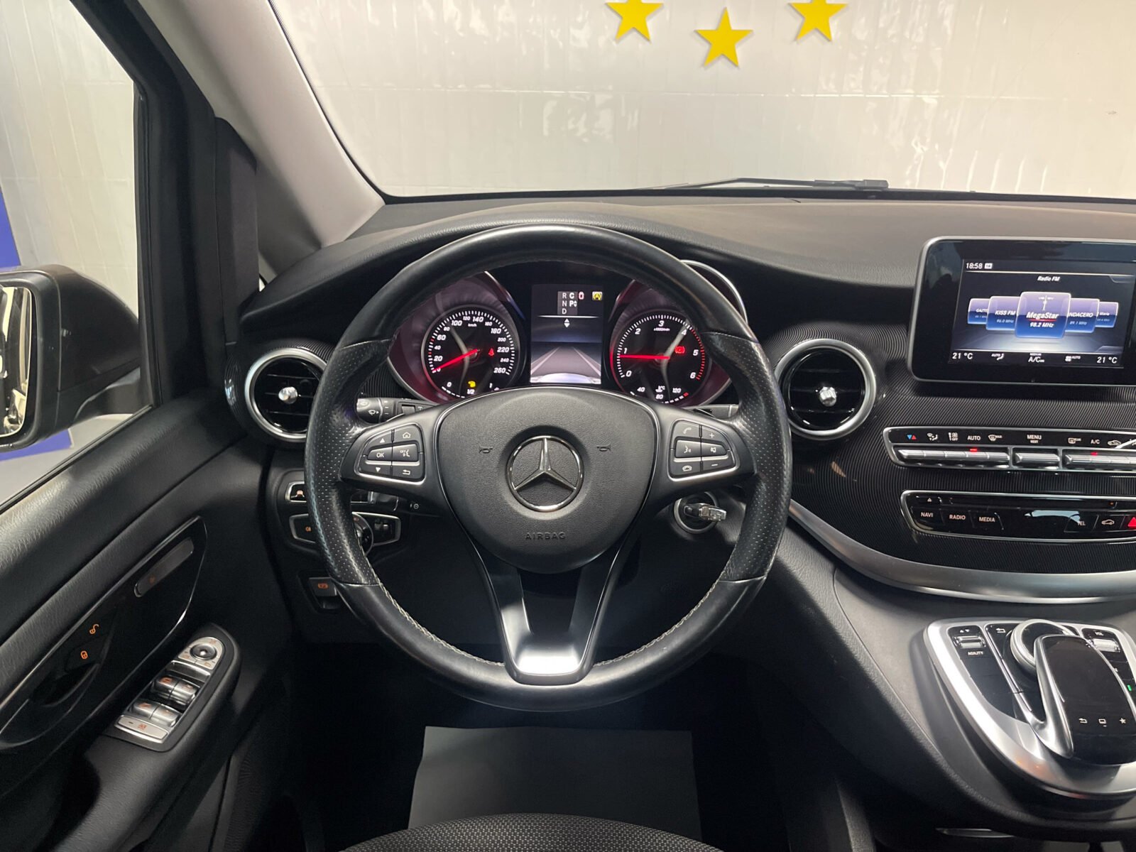 MERCEDES-BENZ Clase V 220 D Larga
