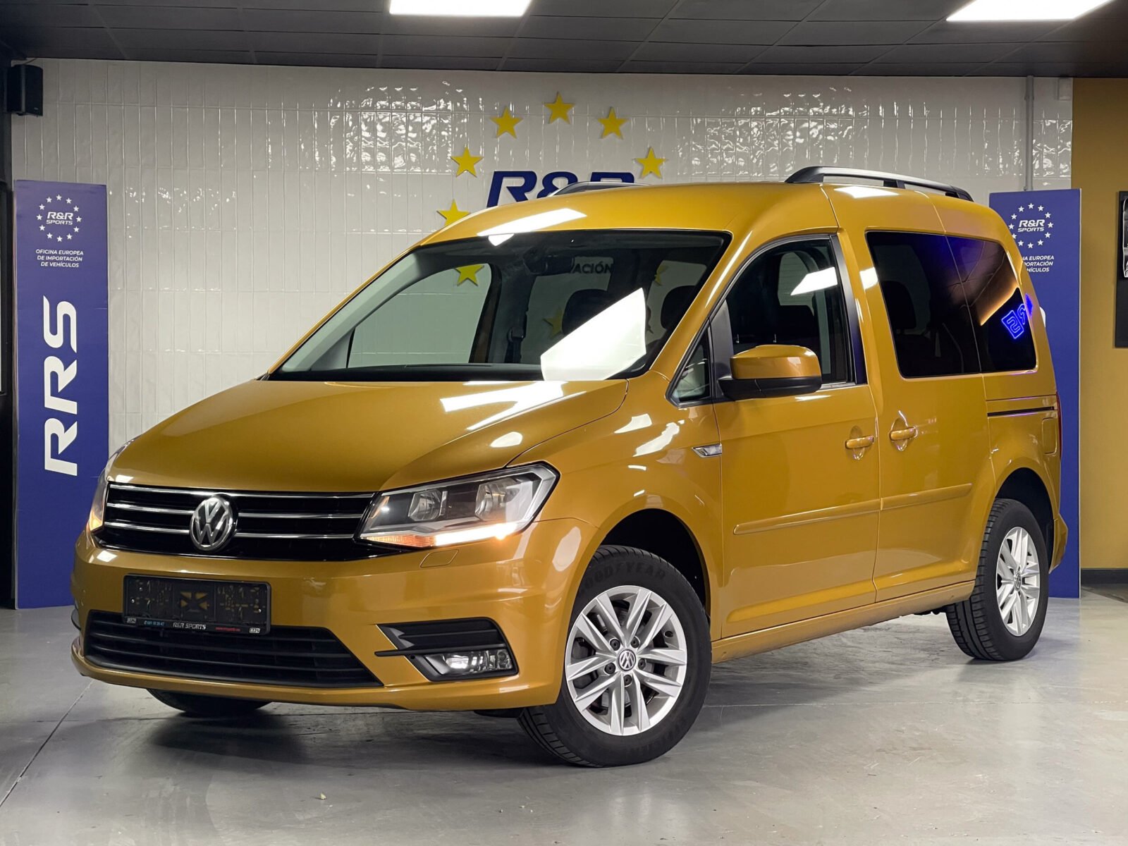 VOLKSWAGEN Caddy 2.0 TDI Comfortline Bluemotion Tech