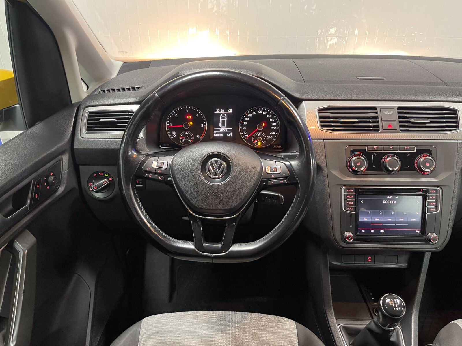 VOLKSWAGEN Caddy 2.0 TDI Comfortline Bluemotion Tech