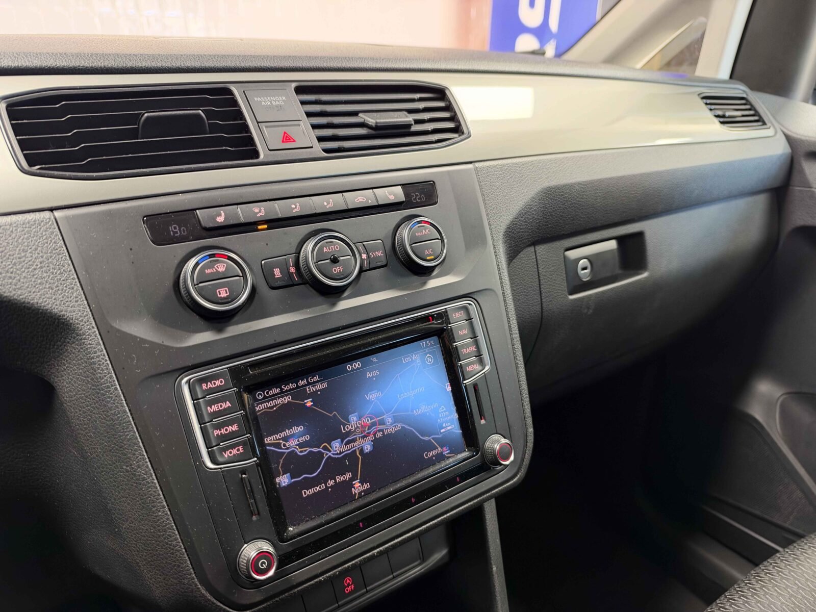 VOLKSWAGEN Caddy 2.0 TDI Trendline 