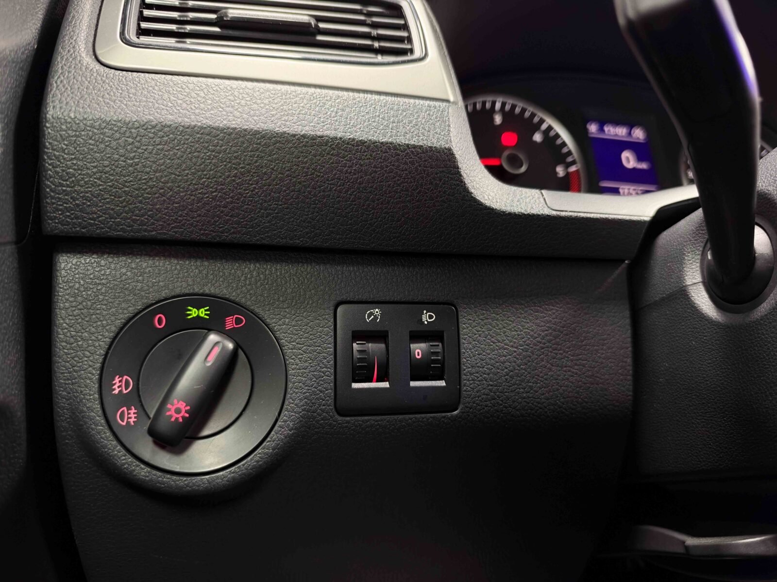 VOLKSWAGEN Caddy 2.0 TDI Trendline 